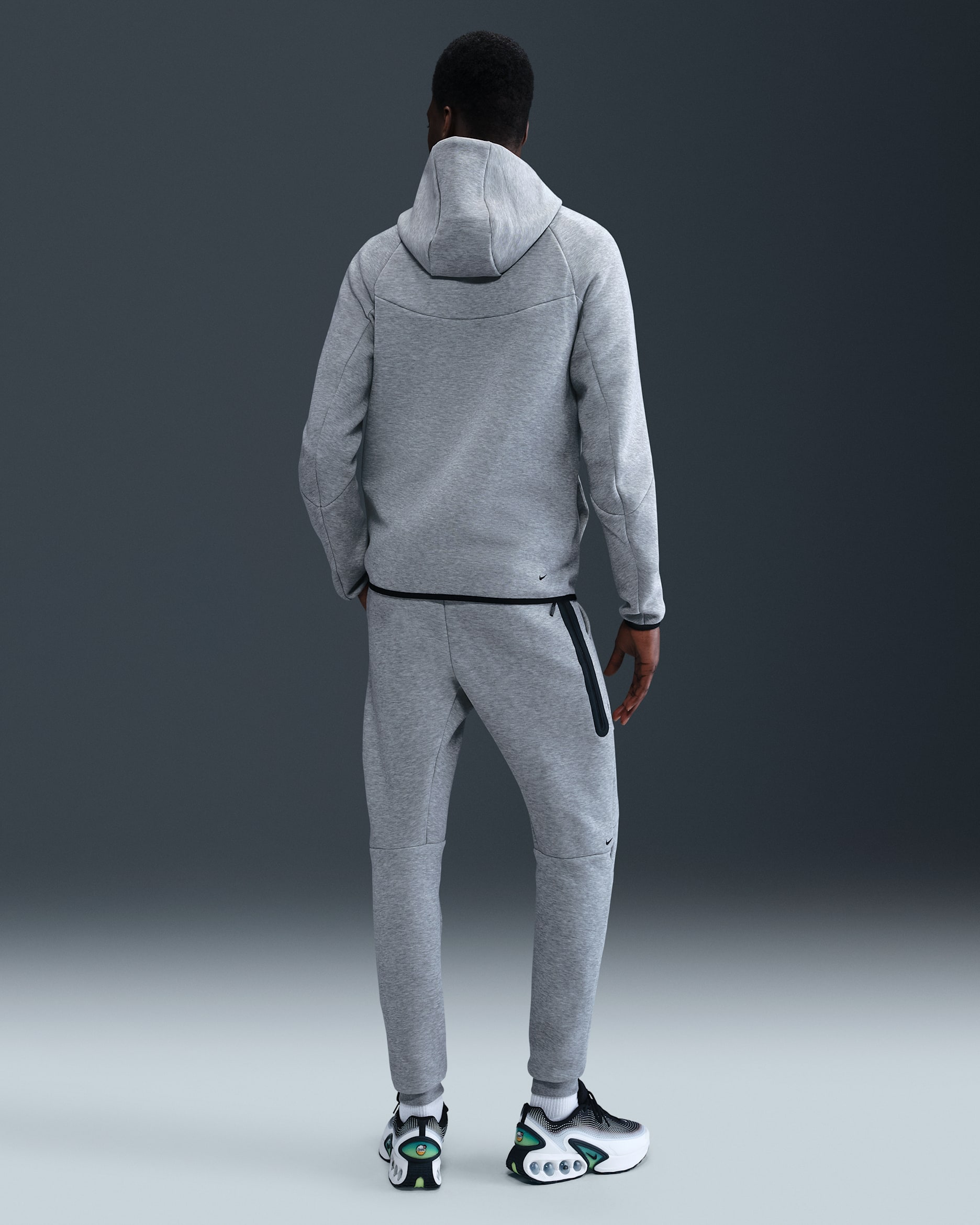 Nike Tech Men's Fleece Joggers. Nike.com